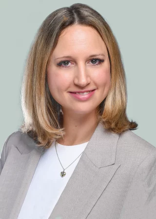 Michaela Mayer - Vertrieb